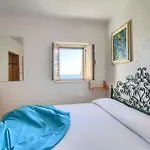 Scogliera Del Gabbiano Апартаменты Леука