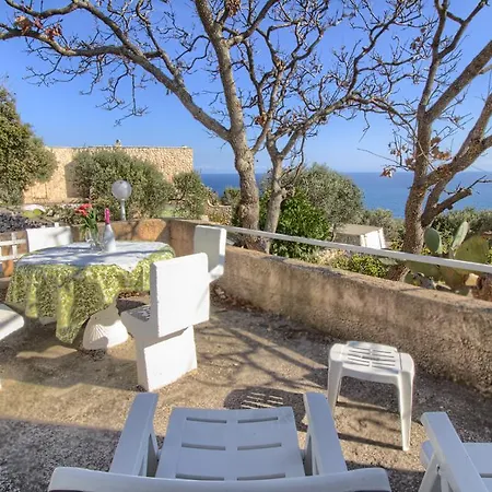 Scogliera Del Gabbiano Santa Maria di Leuca