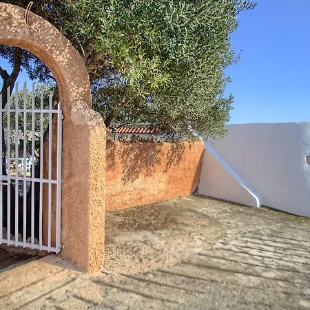 Scogliera Del Gabbiano * Santa Maria di Leuca